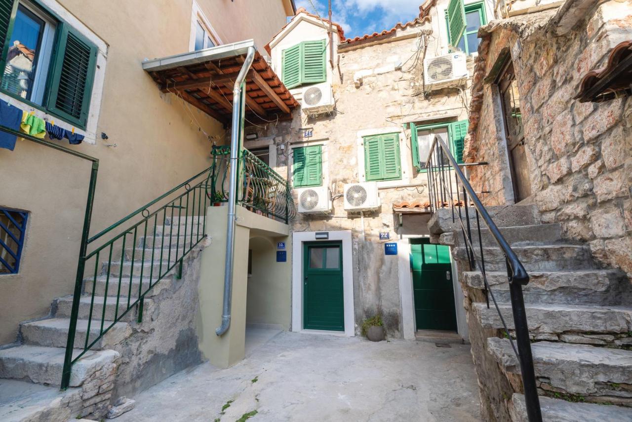 Apartments Jerolim Split Bagian luar foto